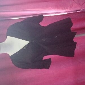 Black v neck button down blouse - large